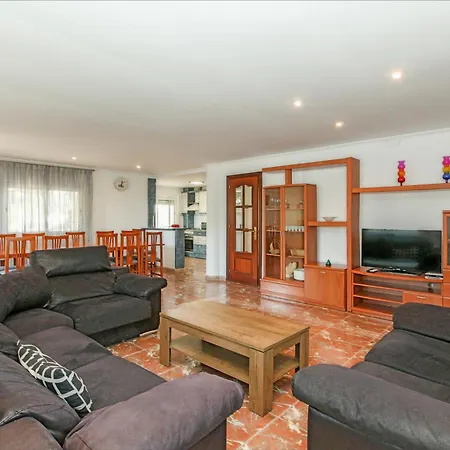 Holiday home Atenea *